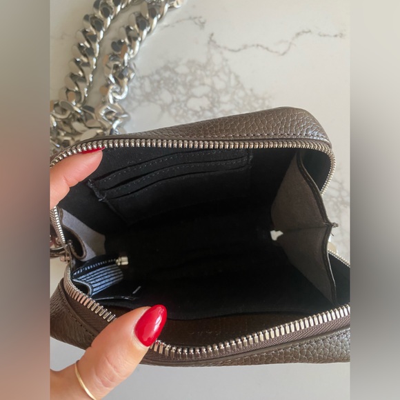 KARA Brown XL Chain Camera Bag, like new with dust bag - Picture 13 of 15